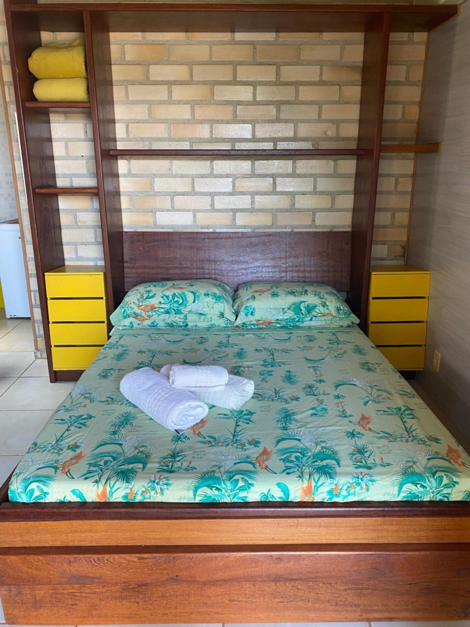 Adora Suites Vila do Abraao Bagian luar foto