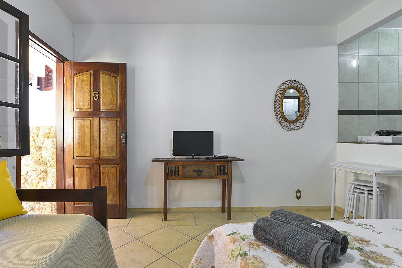 Adora Suites Vila do Abraao Bagian luar foto
