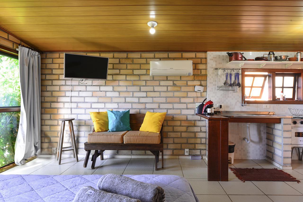 Adora Suites Vila do Abraao Bagian luar foto