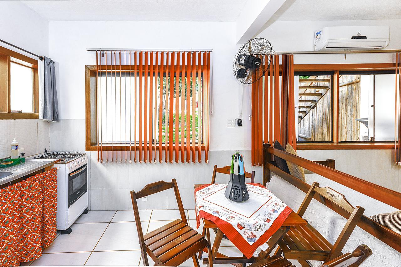 Adora Suites Vila do Abraao Bagian luar foto