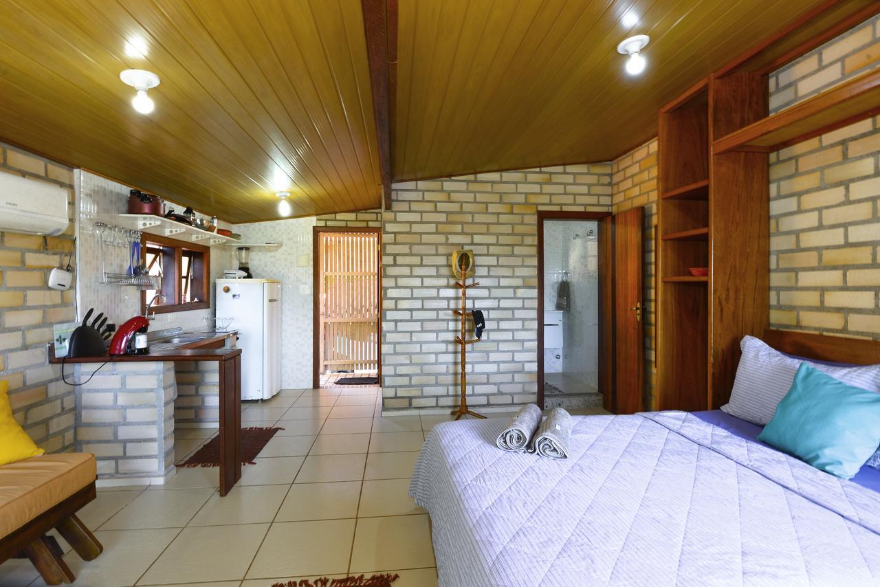 Adora Suites Vila do Abraao Bagian luar foto