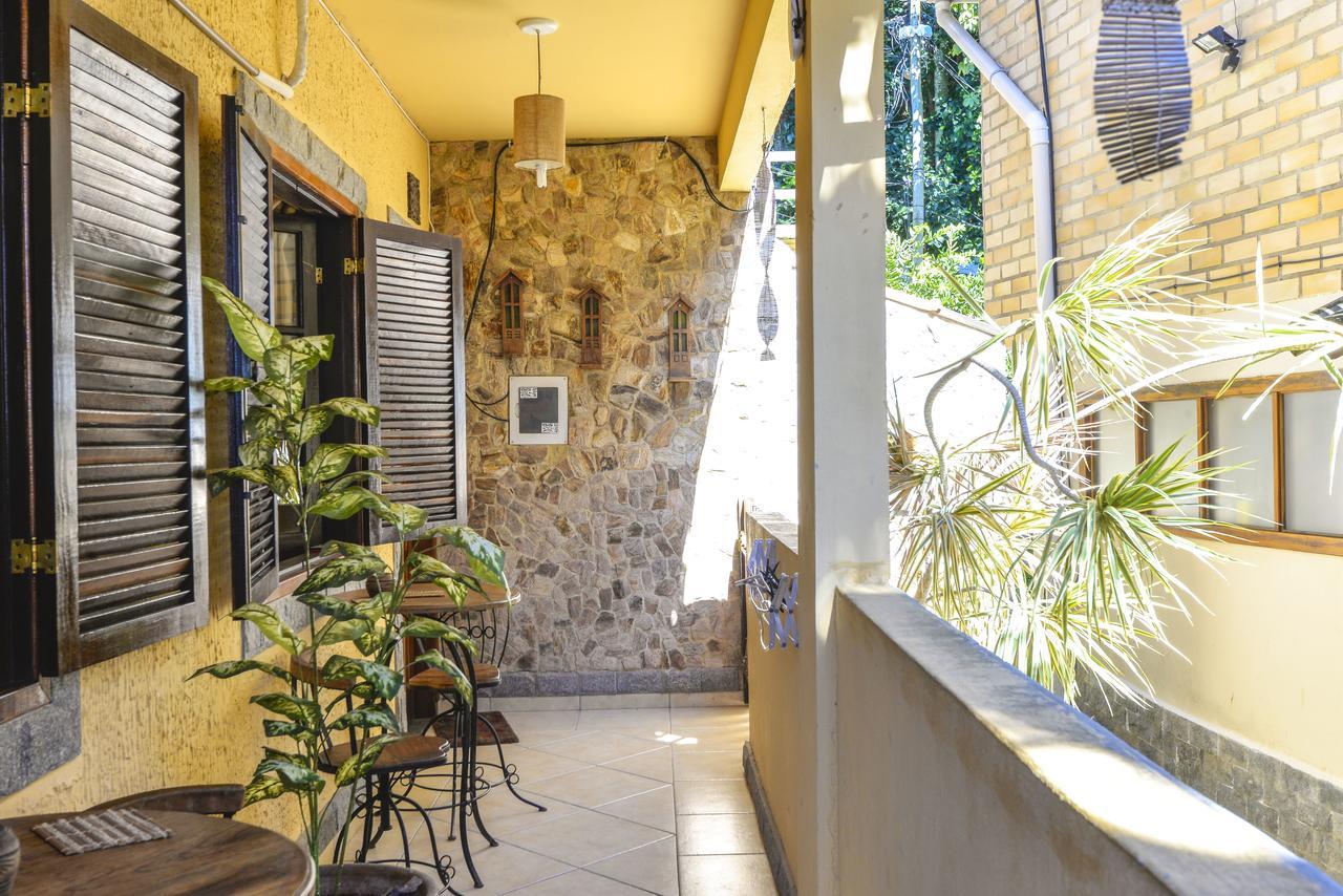 Adora Suites Vila do Abraao Bagian luar foto