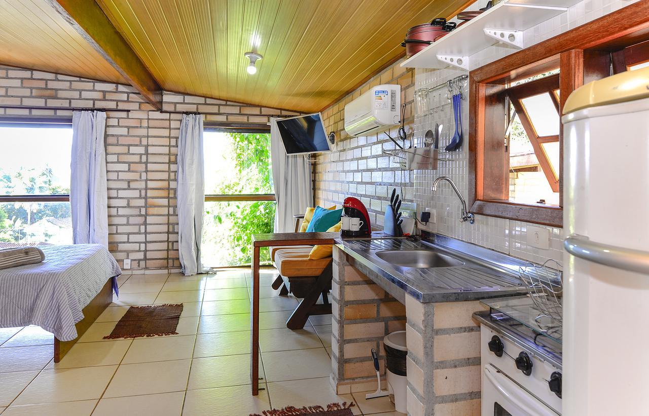 Adora Suites Vila do Abraao Bagian luar foto