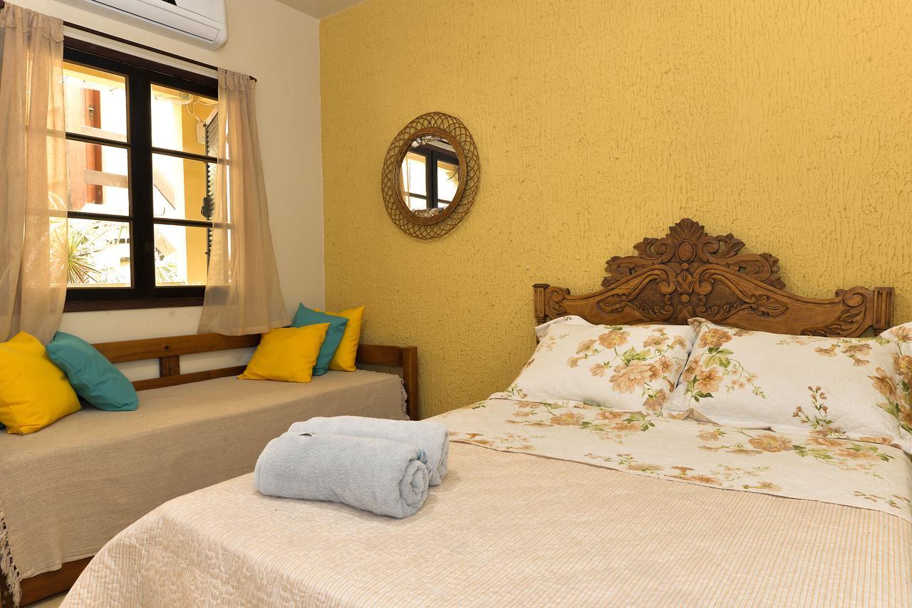 Adora Suites Vila do Abraao Bagian luar foto